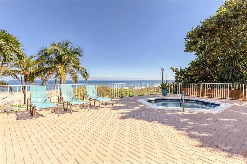 1010 S Ocean Boulevard Pompano Beach FL 33062