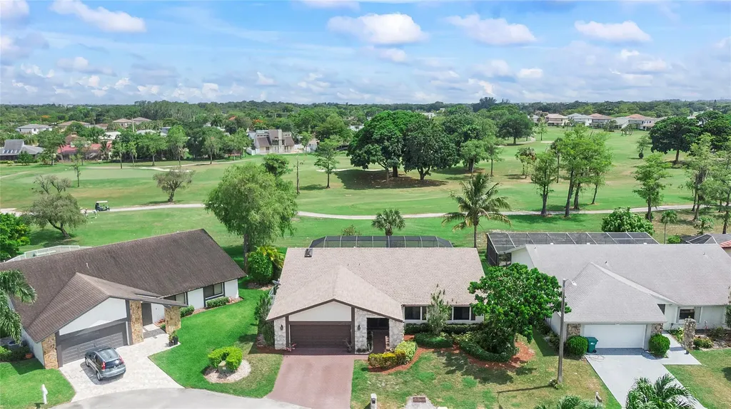 8208 NW 80th Street Tamarac FL 33321