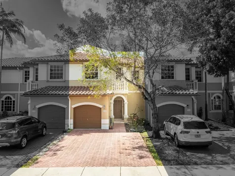 5048 SW 136th Avenue Miramar FL 33027