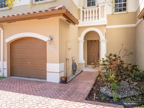 5048 SW 136th Avenue Miramar FL 33027