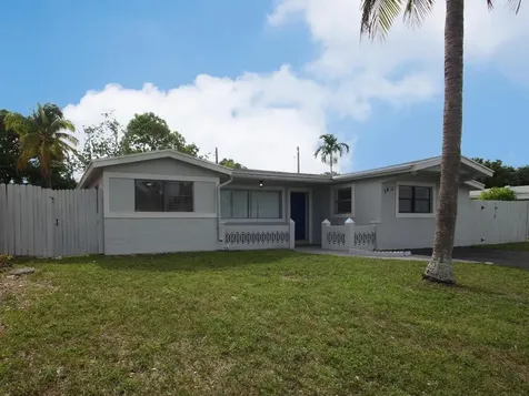 3611 NW 35th Avenue Lauderdale Lakes FL 33309