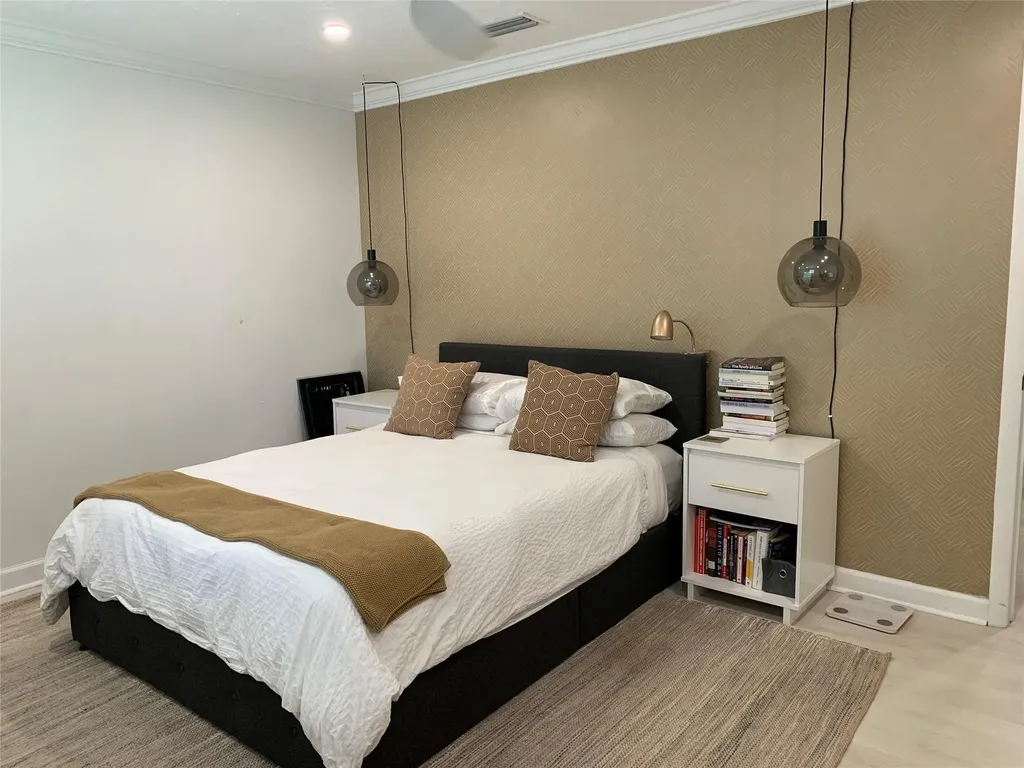801 SW 10th Street Fort Lauderdale FL 33315