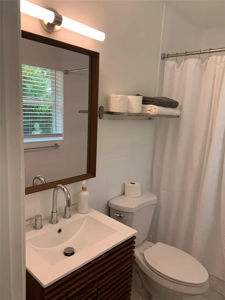 801 SW 10th Street Fort Lauderdale FL 33315