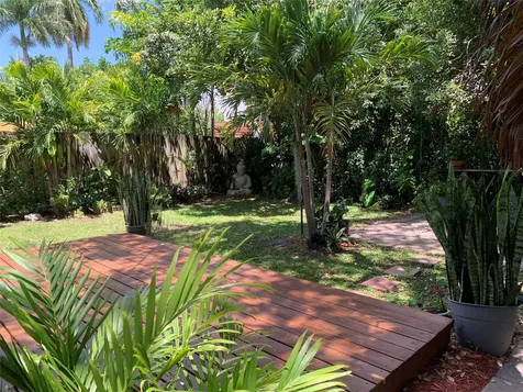 801 SW 10th Street Fort Lauderdale FL 33315