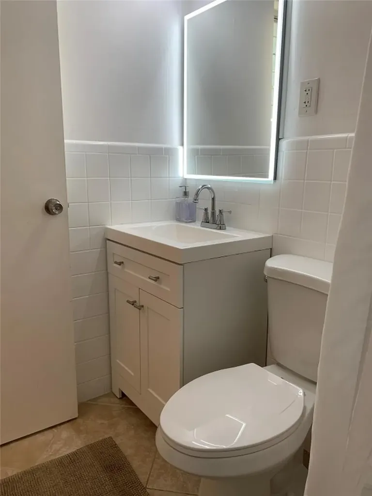 801 SW 10th Street Fort Lauderdale FL 33315