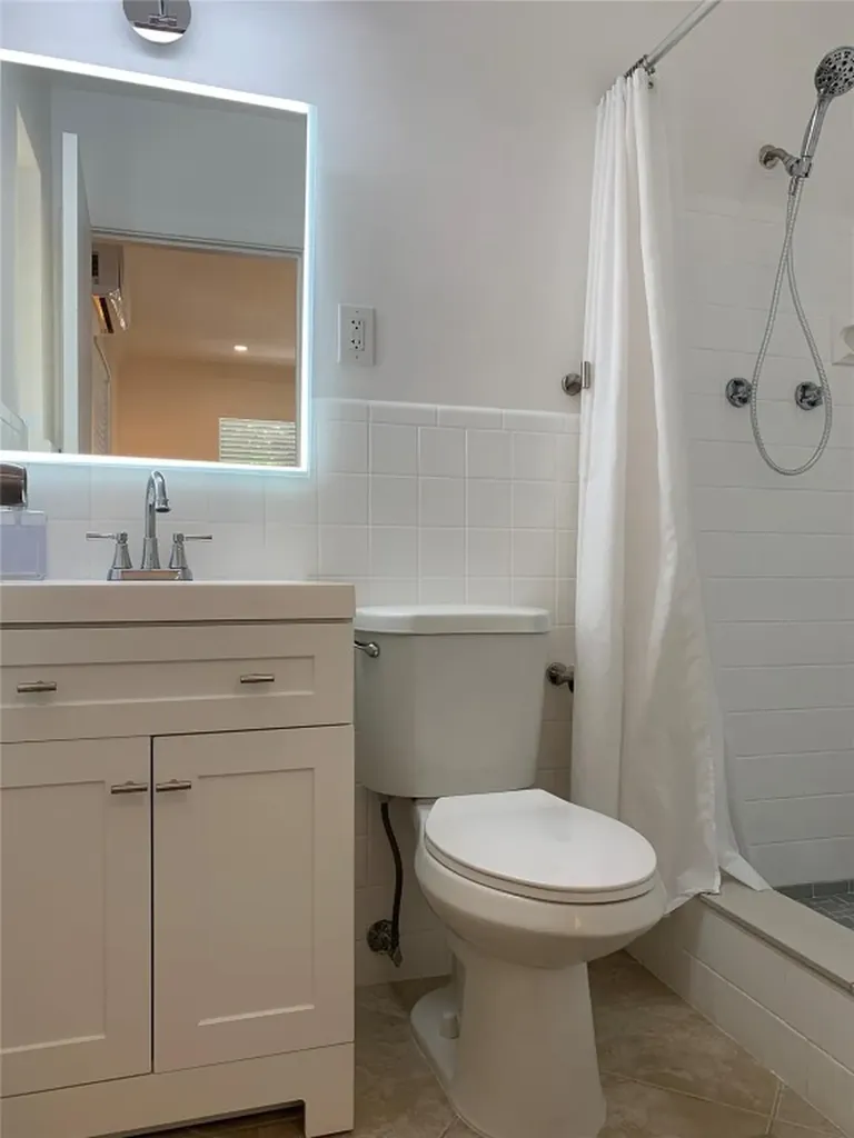 801 SW 10th Street Fort Lauderdale FL 33315