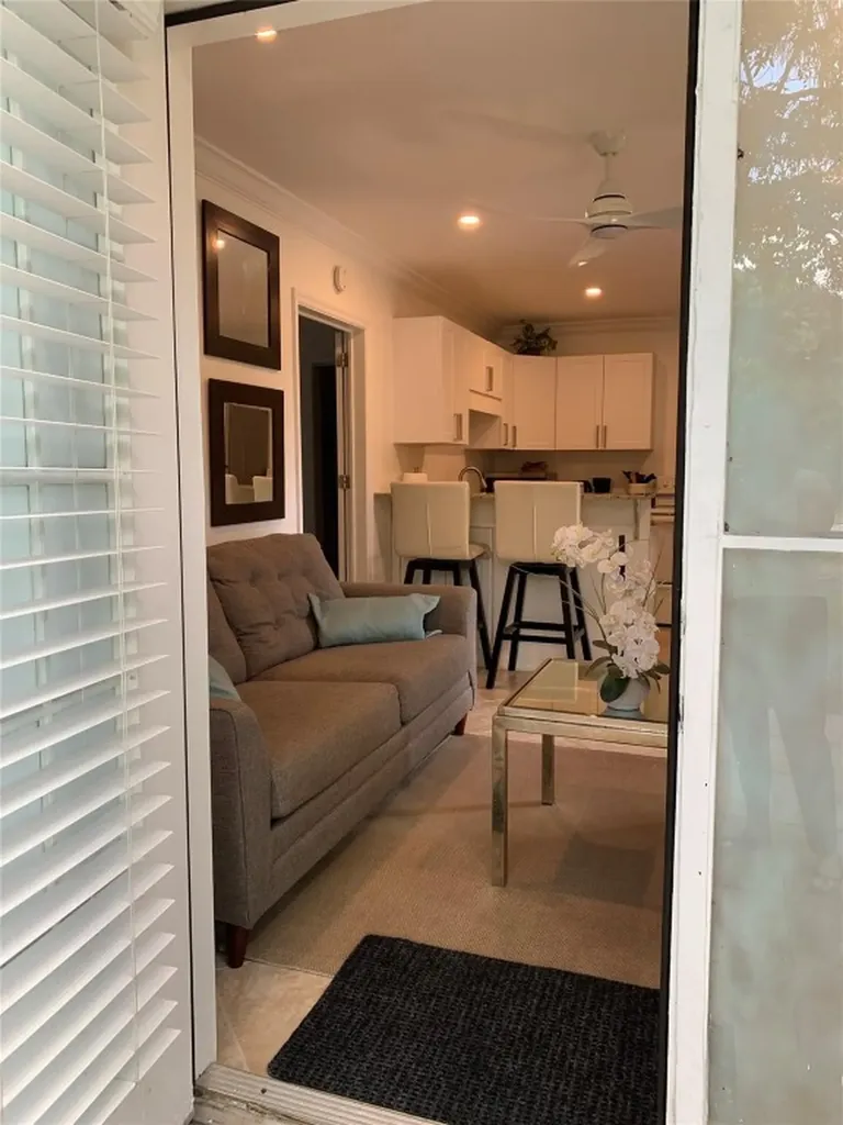 801 SW 10th Street Fort Lauderdale FL 33315