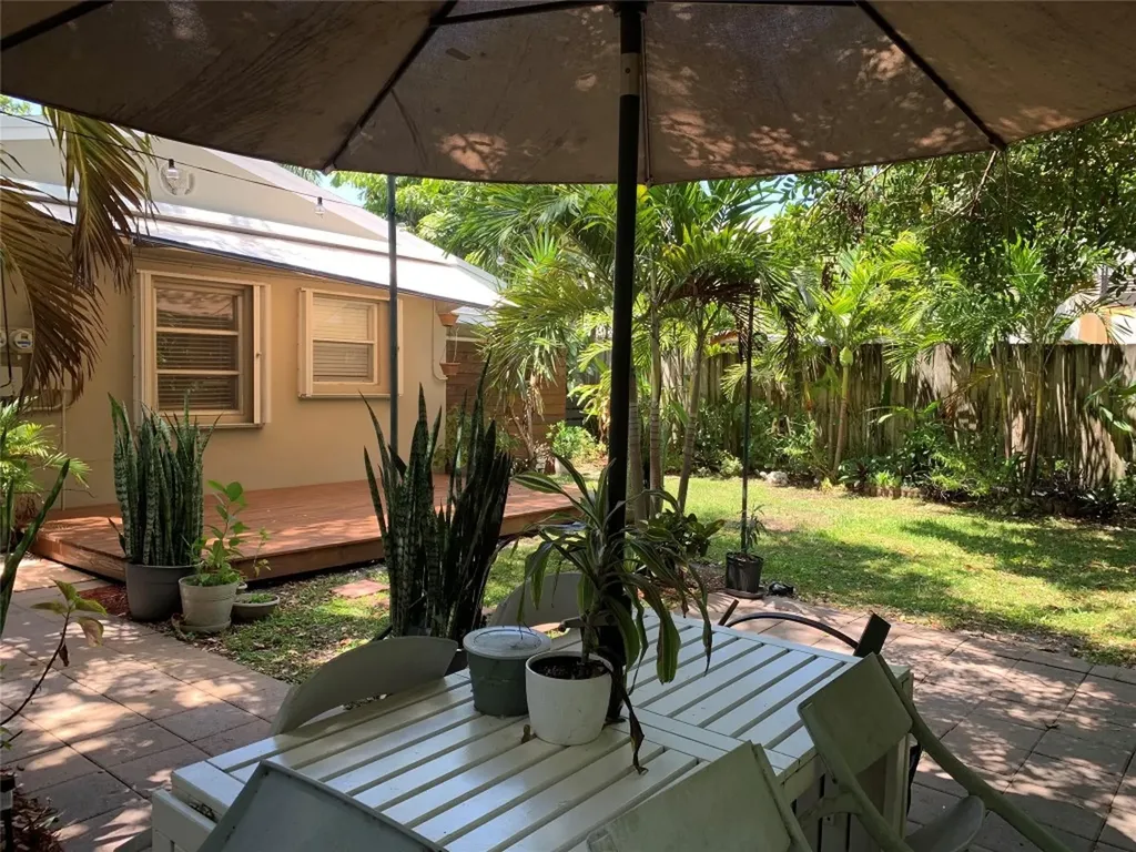 801 SW 10th Street Fort Lauderdale FL 33315