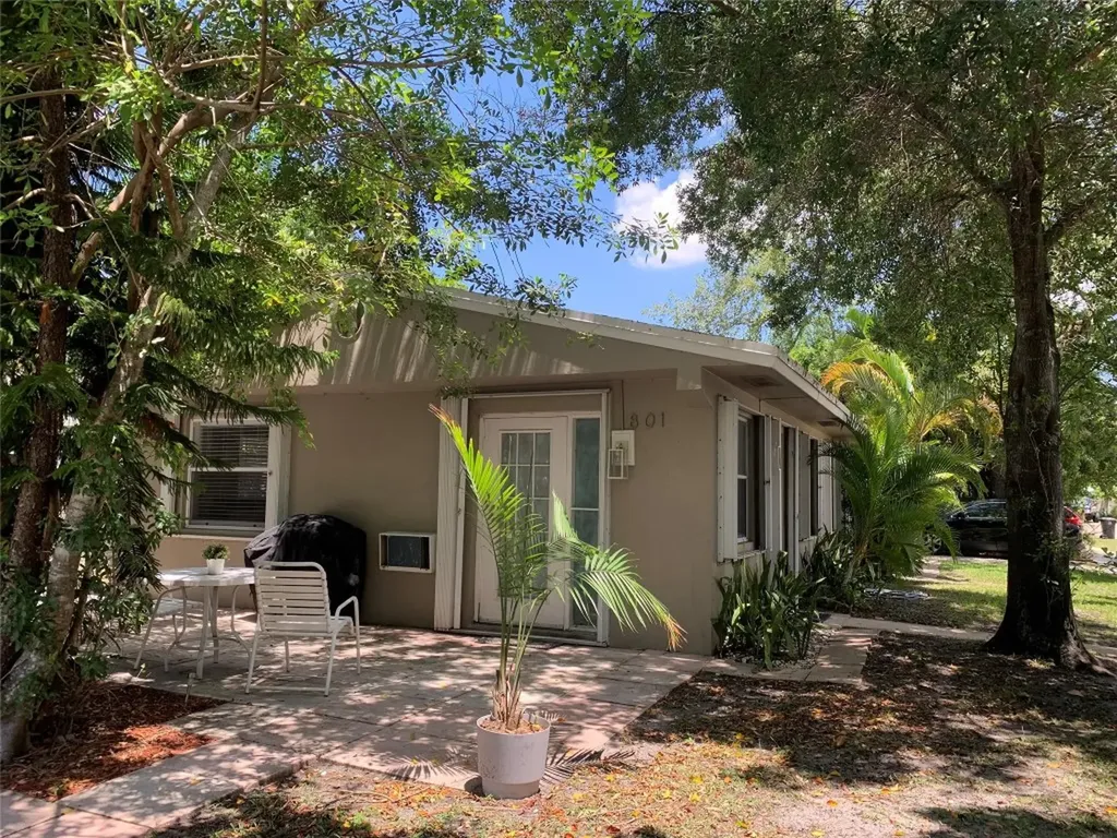 801 SW 10th Street Fort Lauderdale FL 33315