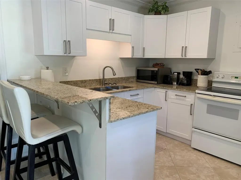 801 SW 10th Street Fort Lauderdale FL 33315