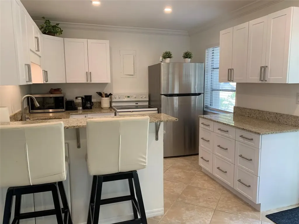 801 SW 10th Street Fort Lauderdale FL 33315
