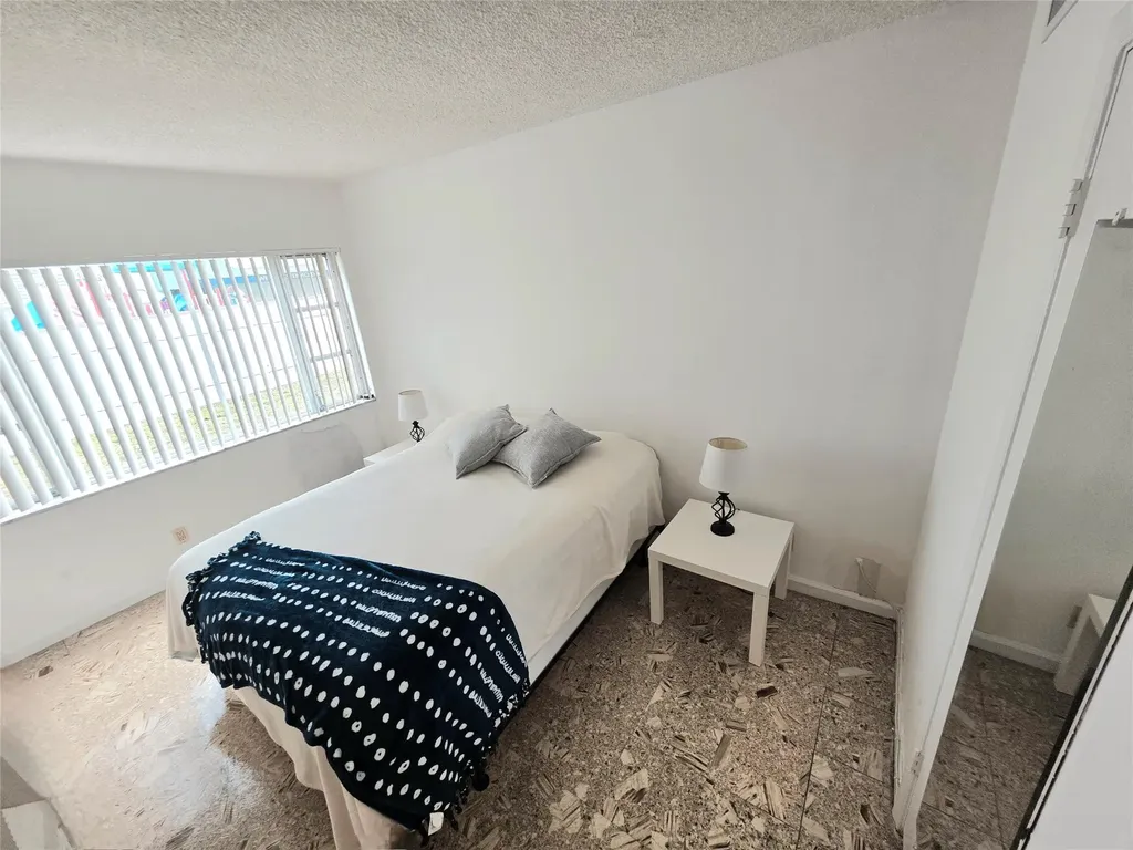 2230 NE 56th Place Fort Lauderdale FL 33308