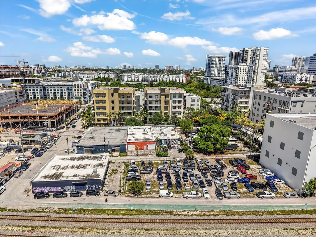 114 NW 5th Street Fort Lauderdale FL 33301