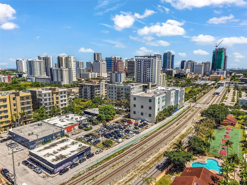 114 NW 5th Street Fort Lauderdale FL 33301