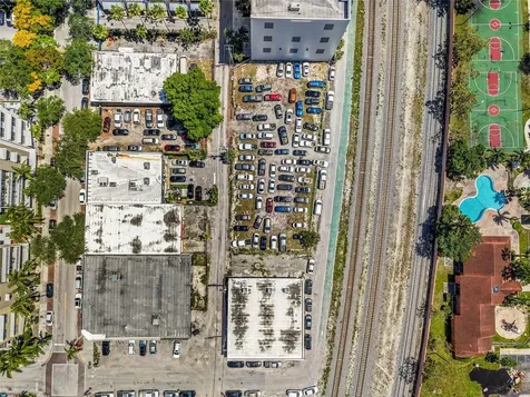 114 NW 5th Street Fort Lauderdale FL 33301