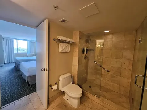 2670 E Sunrise Boulevard Fort Lauderdale FL 33304