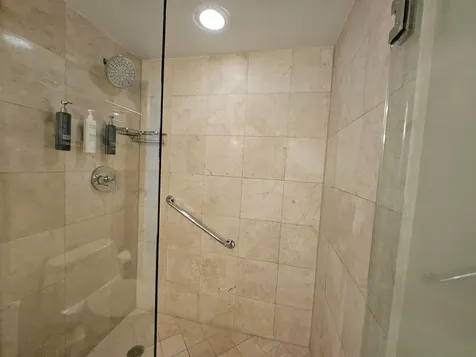 2670 E Sunrise Boulevard Fort Lauderdale FL 33304
