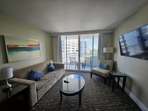 2670 E Sunrise Boulevard Fort Lauderdale FL 33304
