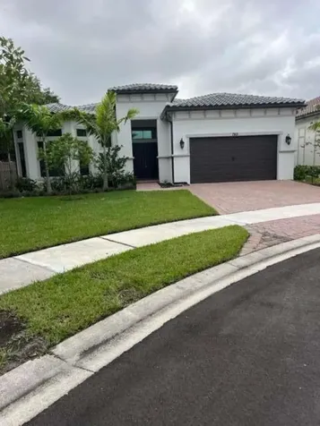 7813 Deer Lake Court Parkland FL 33067