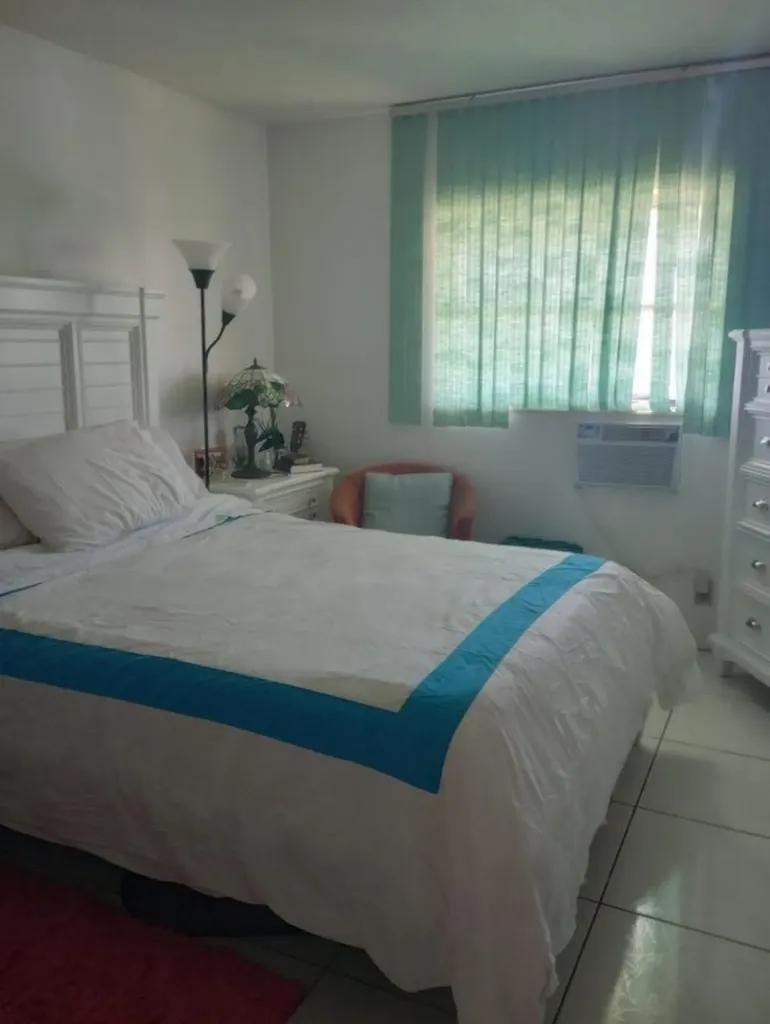 1250 E Sample Road Pompano Beach FL 33064