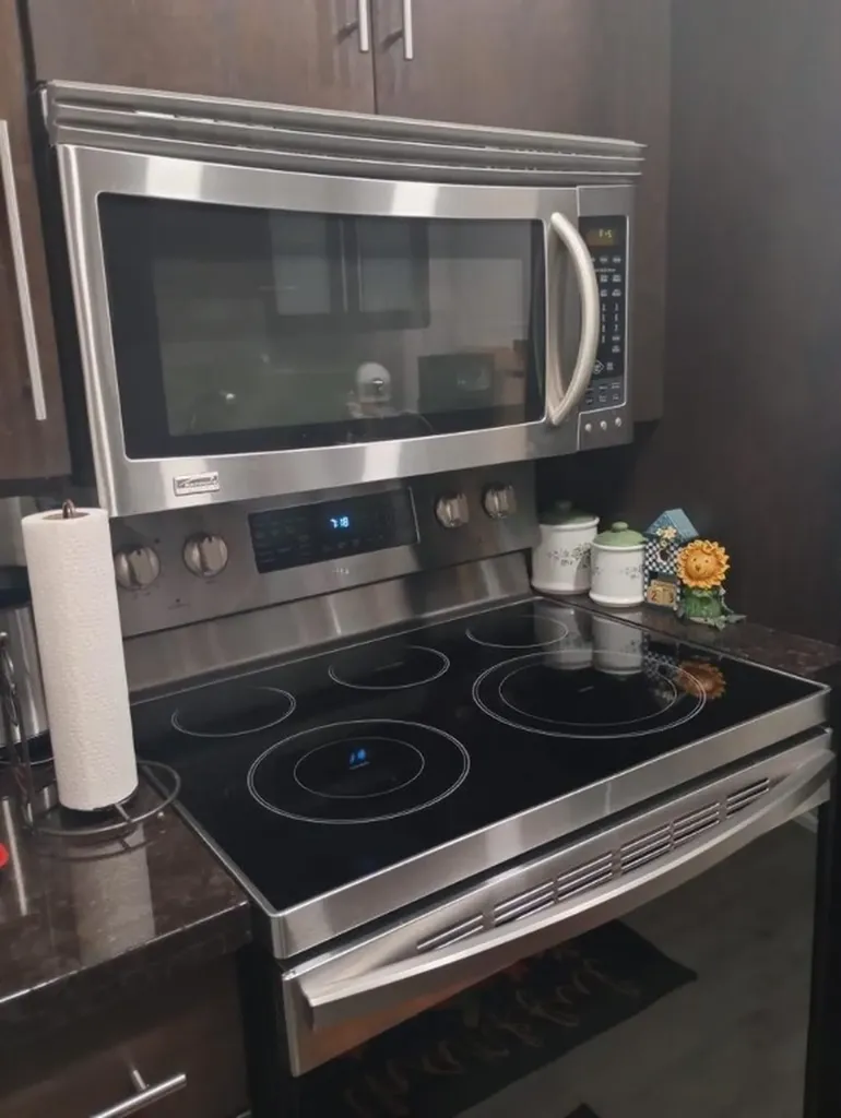 1250 E Sample Road Pompano Beach FL 33064