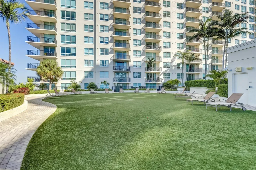 600 W Las Olas Boulevard Fort Lauderdale FL 33312