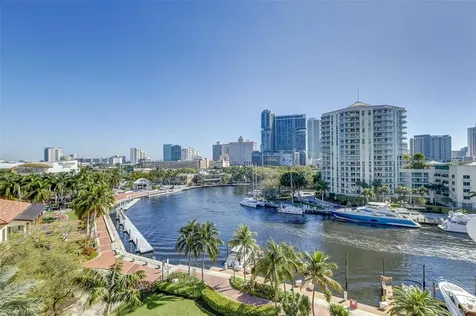 600 W Las Olas Boulevard Fort Lauderdale FL 33312