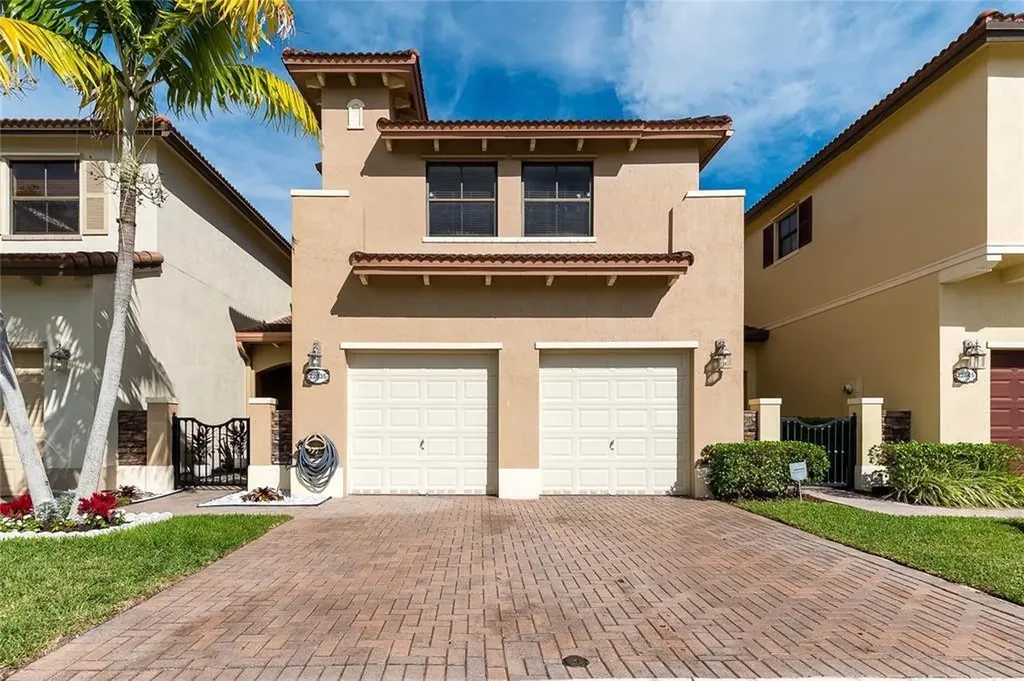22835 SW 89th Court Cutler Bay FL 33190