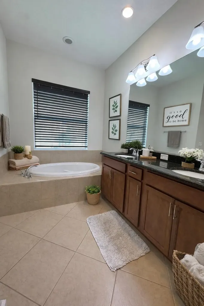 15992 Whippoorwill Circle Westlake FL 33470