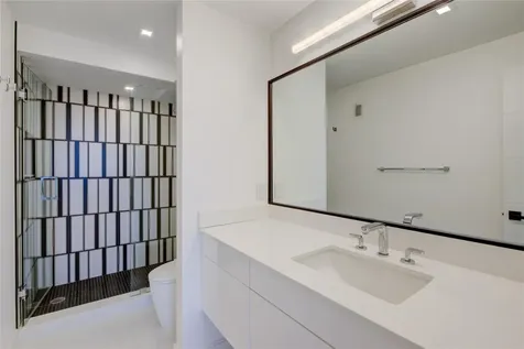 1 Las Olas Circle Fort Lauderdale FL 33316