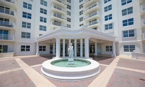 1 Las Olas Circle Fort Lauderdale FL 33316