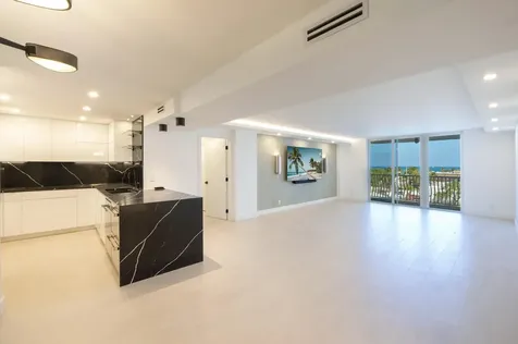 1 Las Olas Circle Fort Lauderdale FL 33316