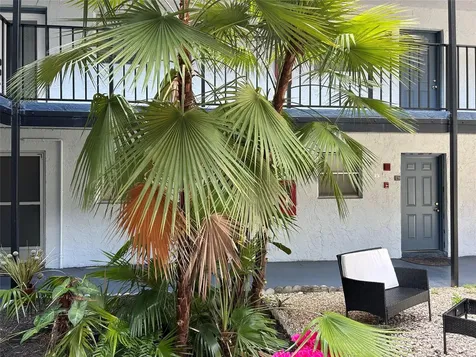 2800 Somerset Drive Lauderdale Lakes FL 33311