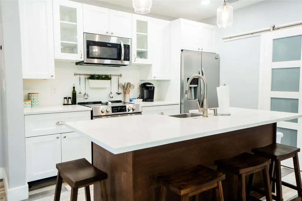3301 SE 12th Street Pompano Beach FL 33062