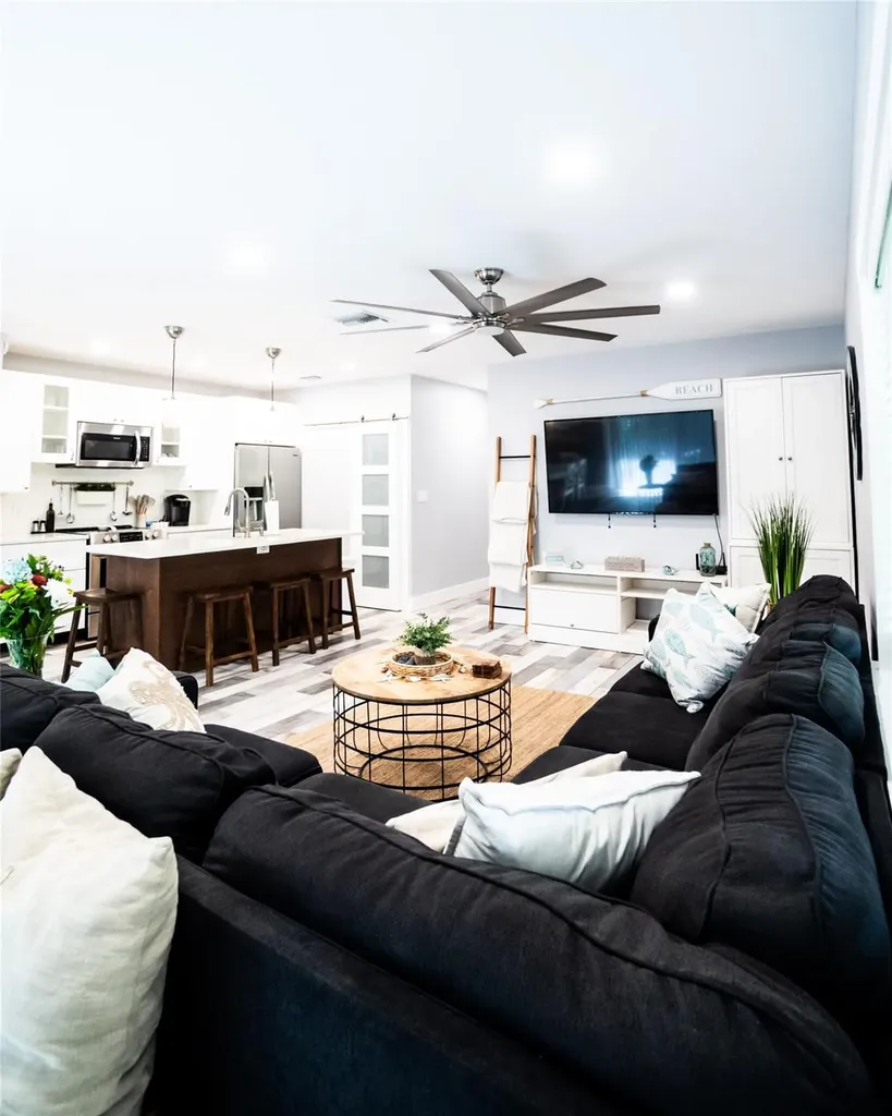 3301 SE 12th Street Pompano Beach FL 33062