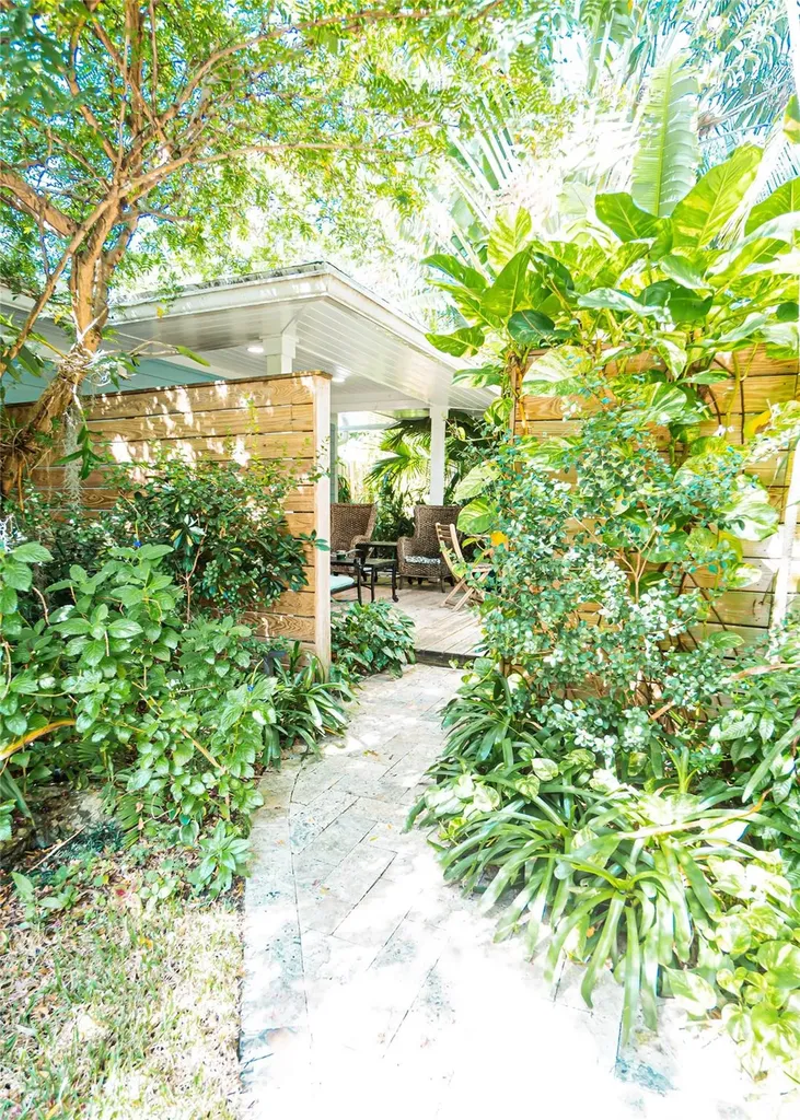 3301 SE 12th Street Pompano Beach FL 33062