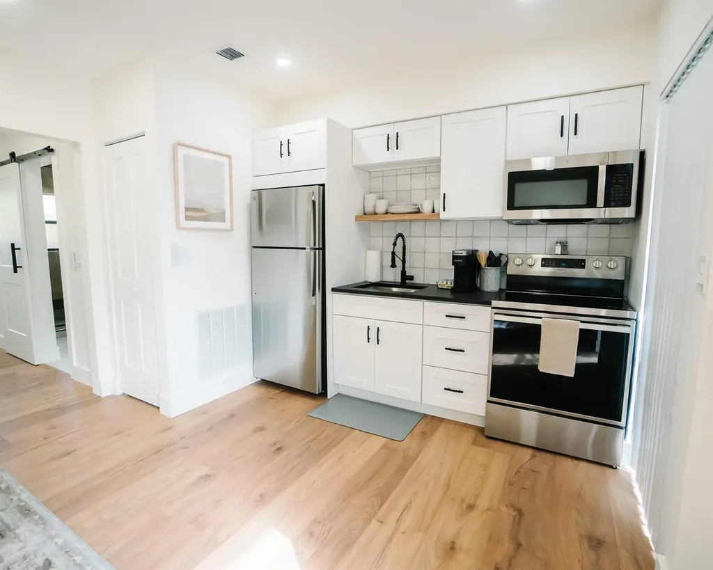 3301 SE 12th Street Pompano Beach FL 33062