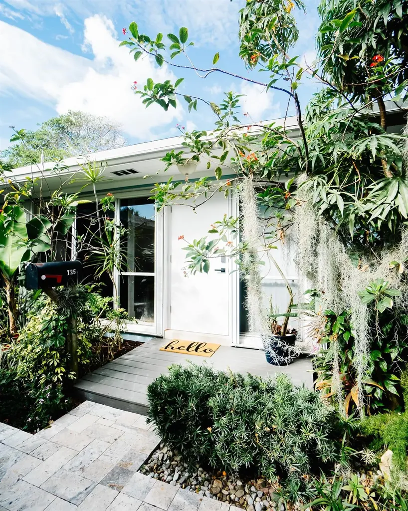 3301 SE 12th Street Pompano Beach FL 33062