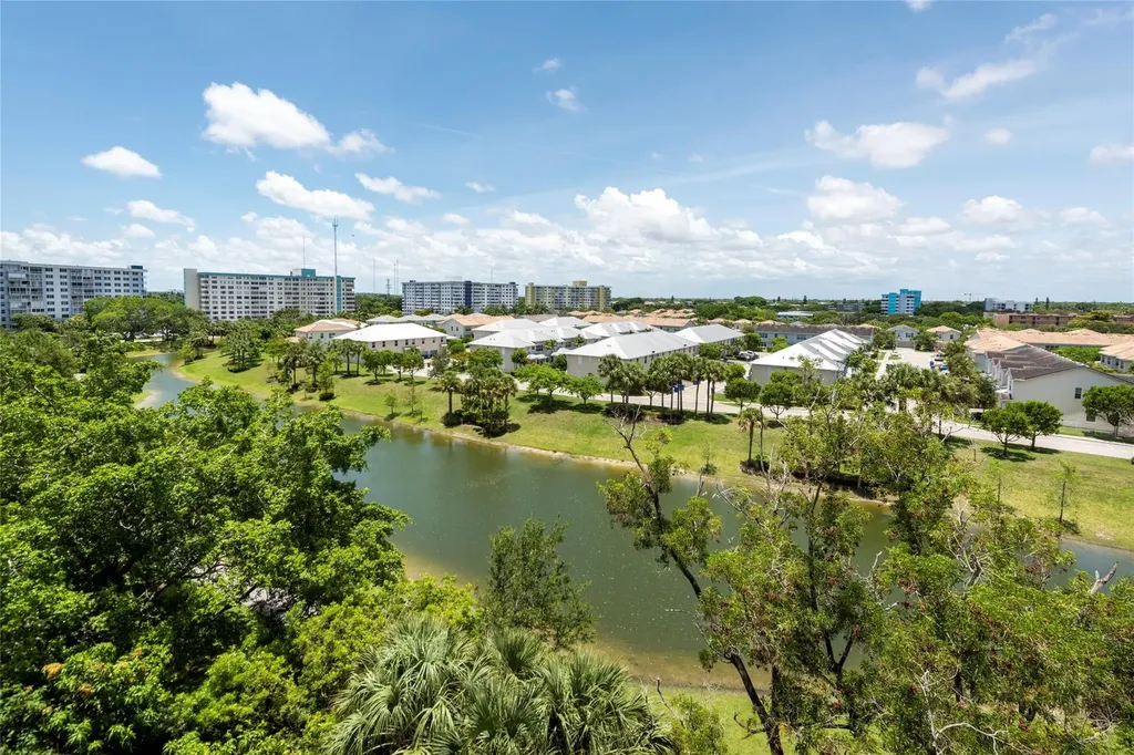 3850 Washington Street Hollywood FL 33021