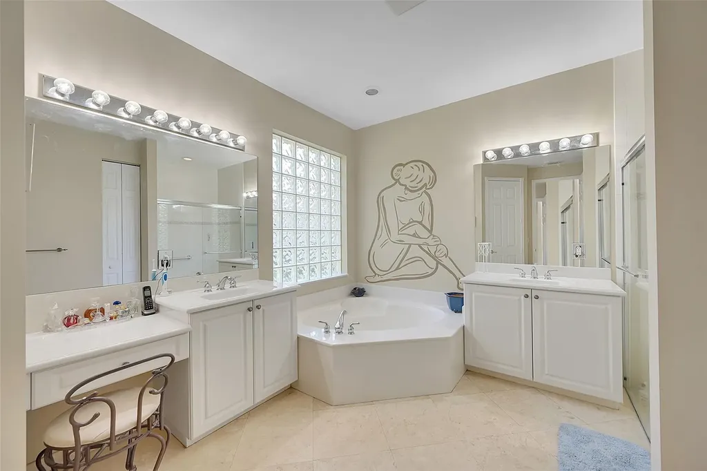 7756 Kingsley Palm Terrace Lake Worth FL 33467