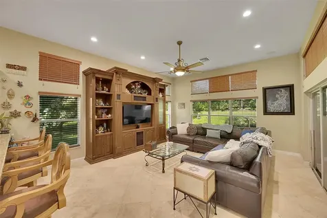 7756 Kingsley Palm Terrace Lake Worth FL 33467