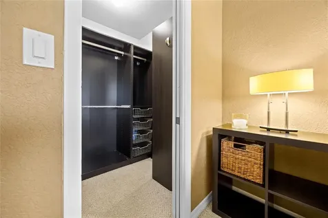 3847 S Circle Drive Hollywood FL 33021