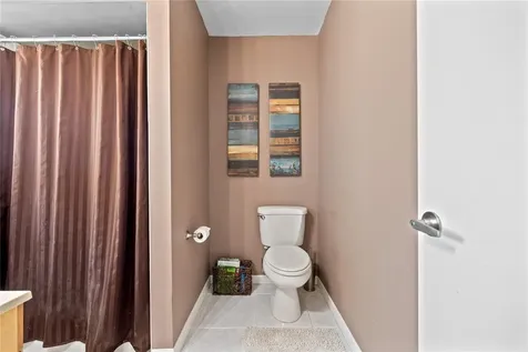 3847 S Circle Drive Hollywood FL 33021