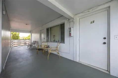 3847 S Circle Drive Hollywood FL 33021