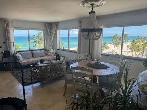300 Oregon Street Hollywood FL 33019