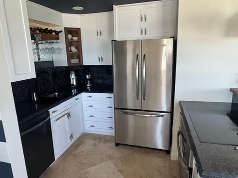 300 Oregon Street Hollywood FL 33019