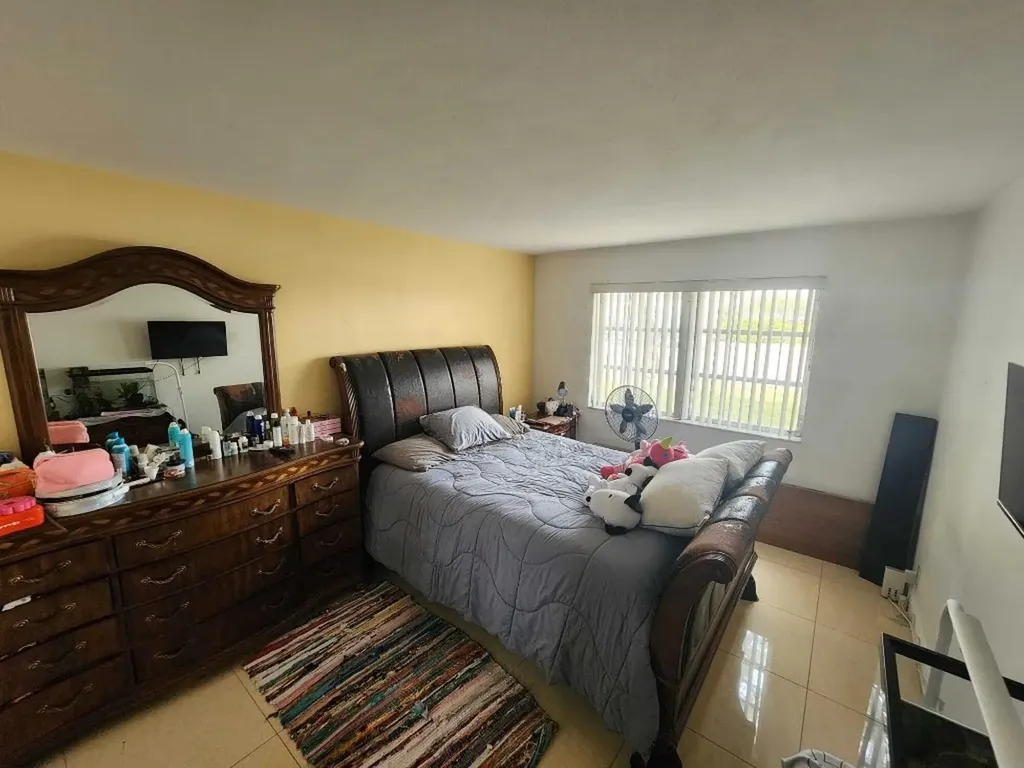 1801 NE 62nd Street Fort Lauderdale FL 33308