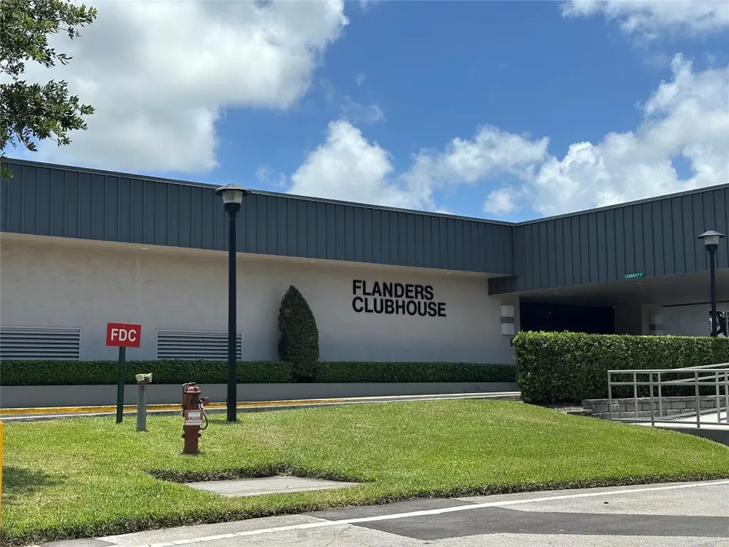 710 Flanders O Delray Beach FL 33484