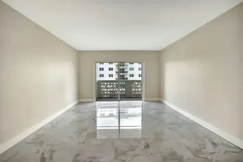 1901 S Ocean Drive Hollywood FL 33019