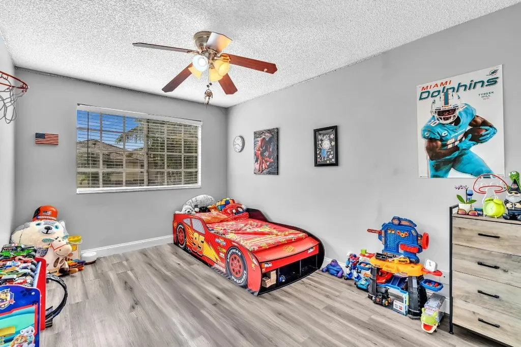 753 Imperial Lake Road West Palm Beach FL 33413